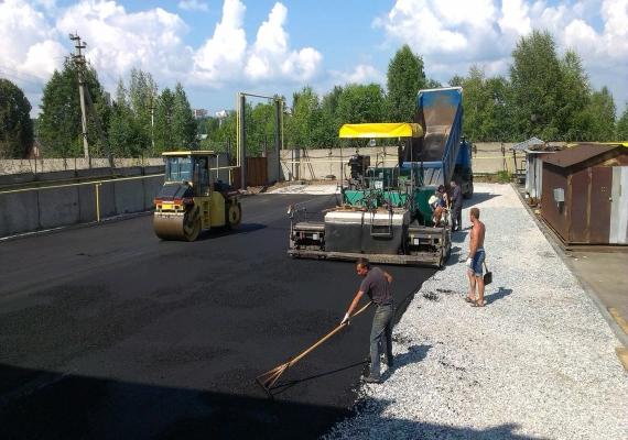 Устройство автодорог в Ватутинках и Центральном районе